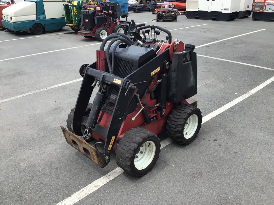 Toro 22337CP Mini Loader