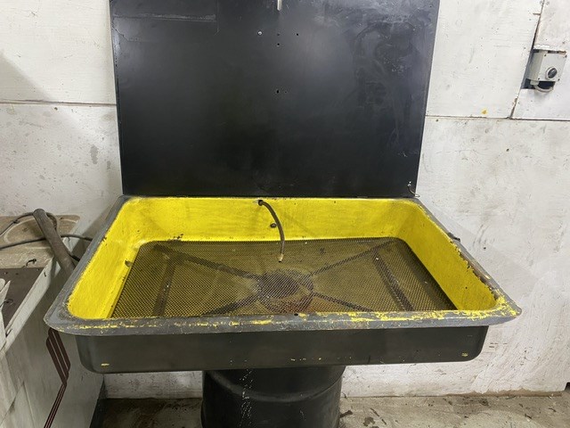 <p>Custom Parts Washer</p>