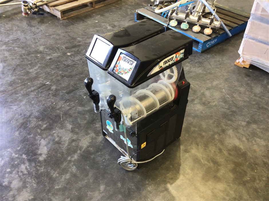 <p>SPM Slushy Machine</p>