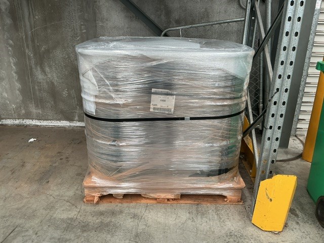 4x 44 Gallon Drum LINCOLN-WELD 8500 Submerged Arc flux Drum