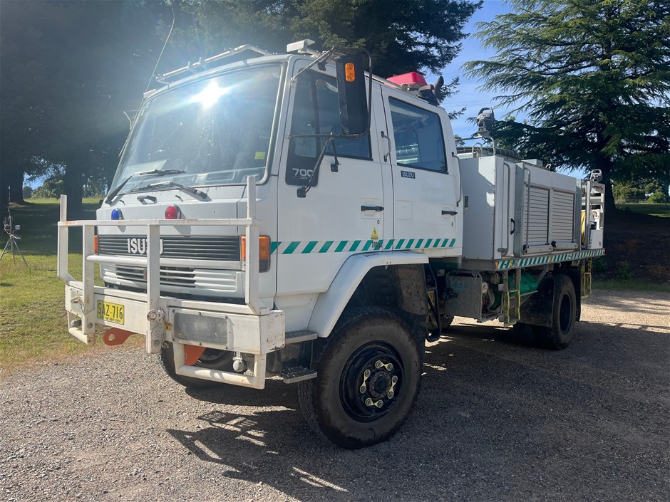 1991 Isuzu FTS700 4WD Crew Cab Fire Fighting Truck

