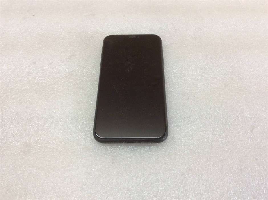 Assorted Mobile phones and ipods - NSW