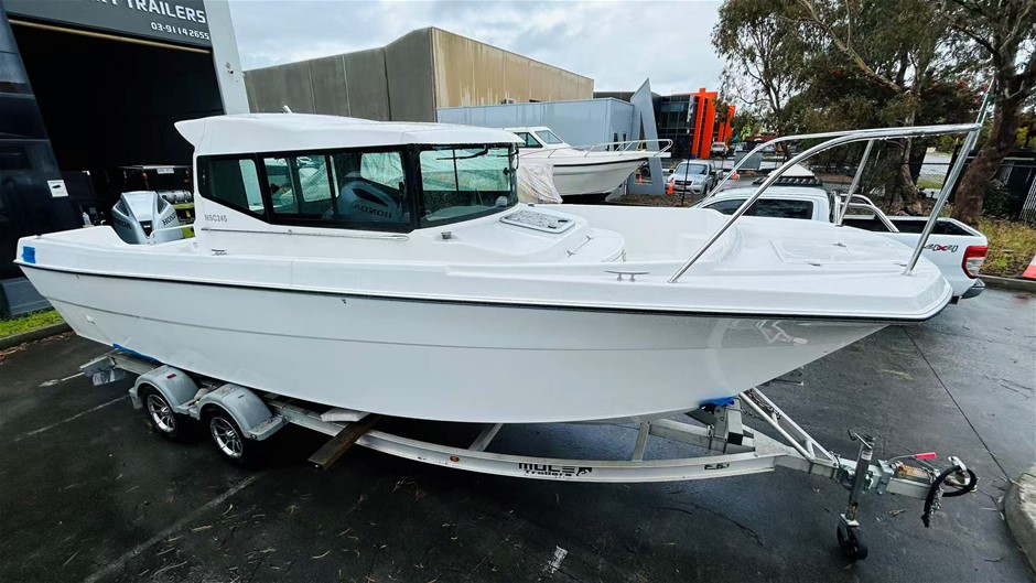 New Japan Marine Suncat 245