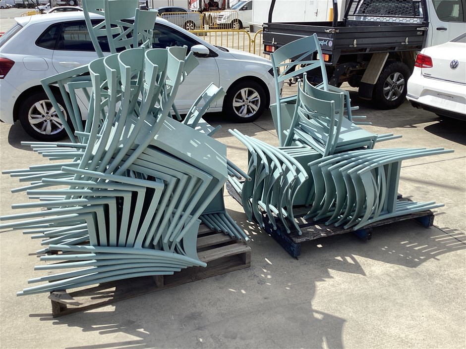 <p>Plastic Chairs x48</p>