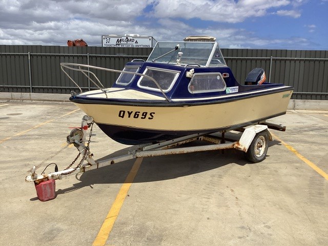 Shark Craft Half Cab 