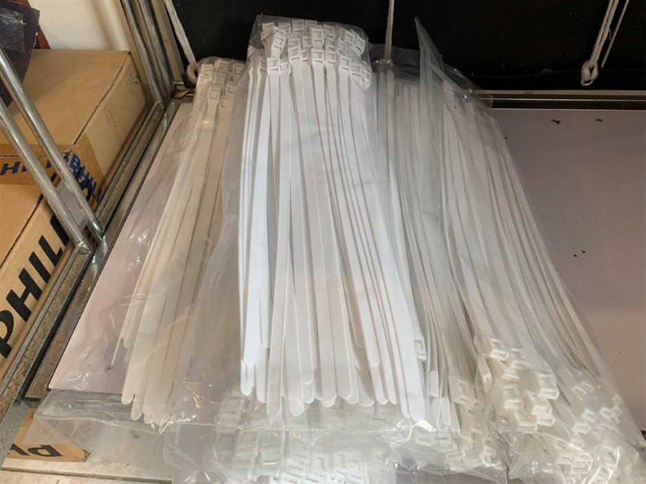 New in Packaging Nylon Cable Ties, 10mm x 400mm - Quantity 7