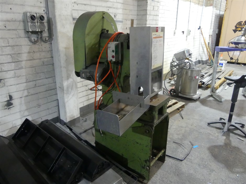 Metal Rod Cutting Press