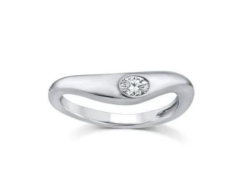 9K WHITE GOLD 0.15ct F VS LAB DIAMOND OVAL WAVE RING