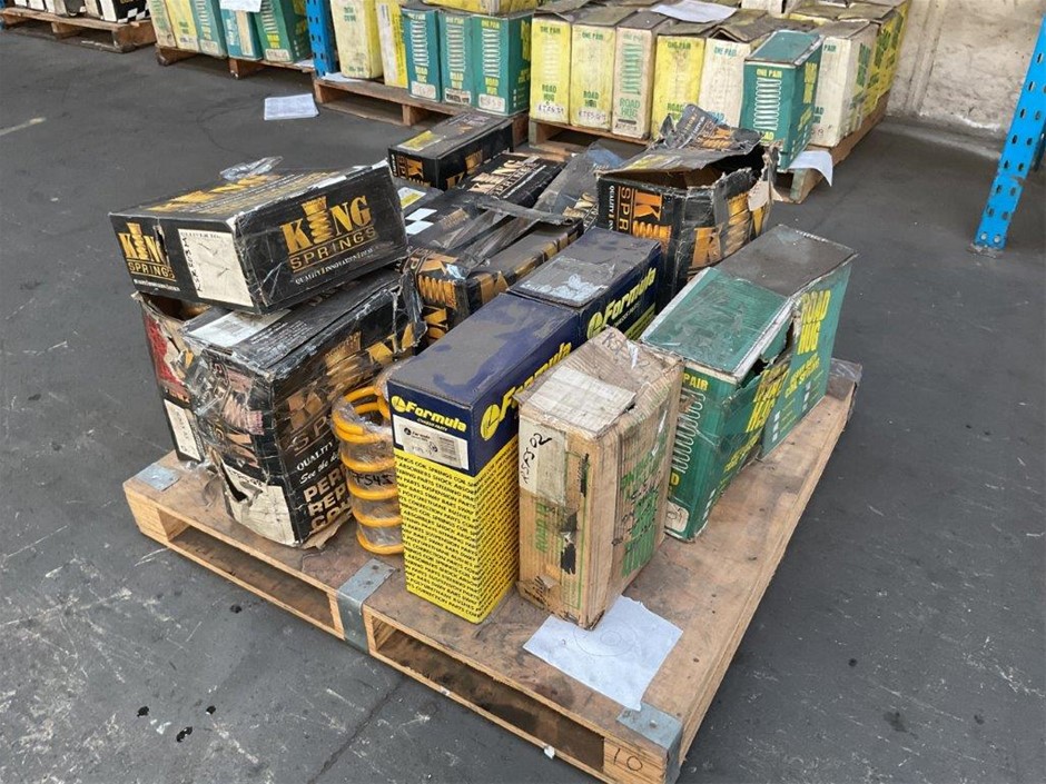 Pallet of Roadhug, King Springs & Formula Coils