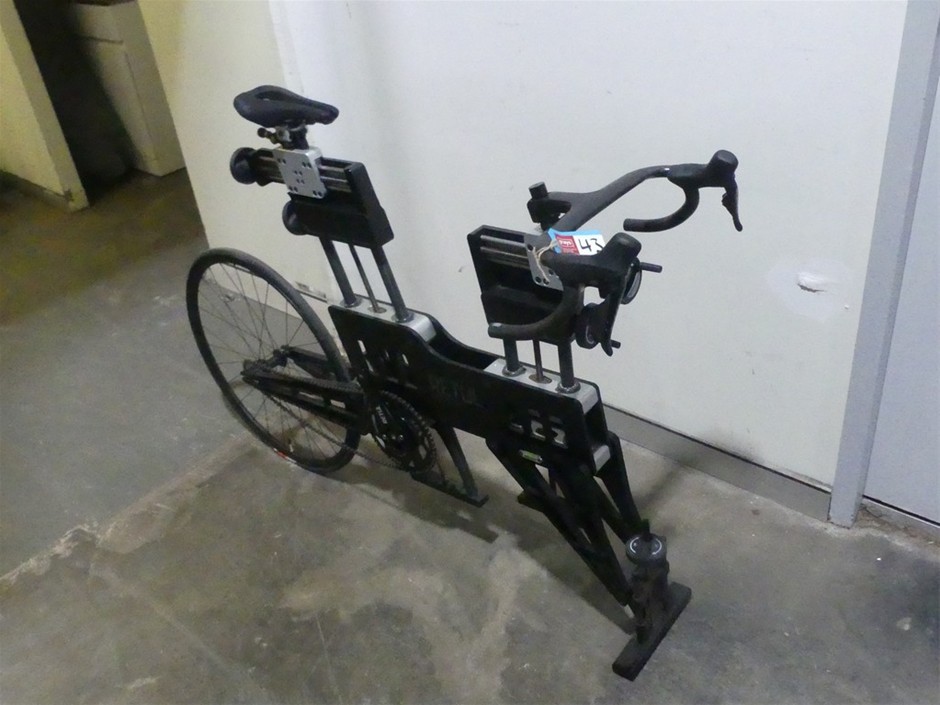 RETUL MUVE SL Dynamic Bike Fitting Equipment Auction (0043-5061675 ...