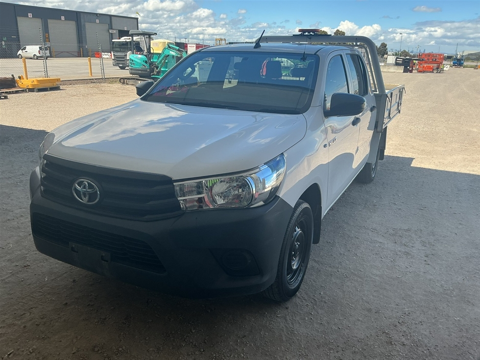 2018 Toyota Hilux 4X2 WORKMATE TGN121R Automatic Dual Cab