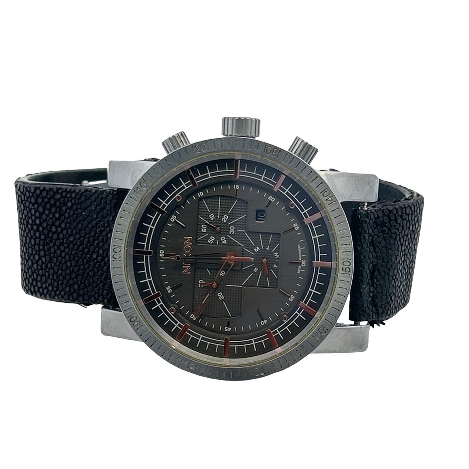 NIXON "2 MINUTES TO MIDNIGHT "Chronograph Watch