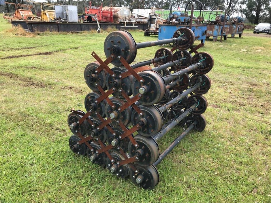 Type 25X57E Axle Assembles