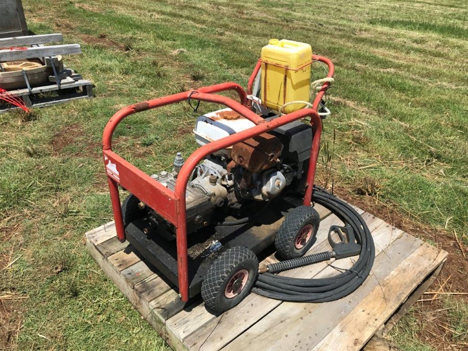 Mobile Petrol Pressure Washer