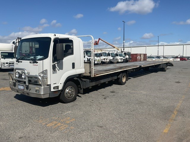 2014 Isuzu FH FRR600 4 x 2 Car Carrier and Trailer