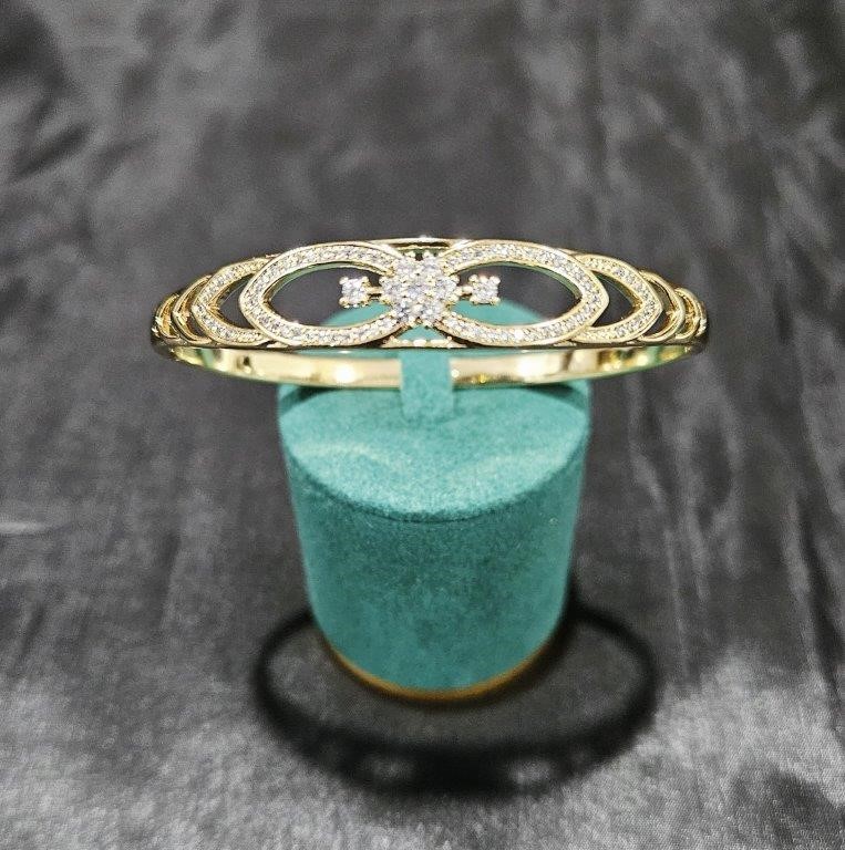 18k Solid Yellow Gold Filled bangle -(stamped 18k)