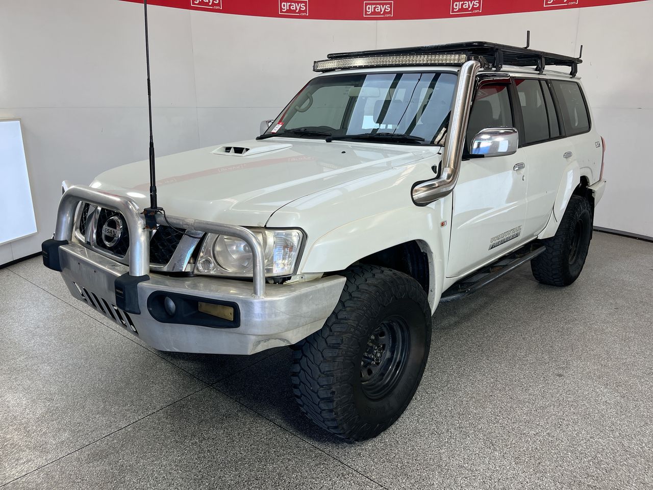 2011 Nissan Patrol ST-S 3.0 GU II Turbo Diesel Automatic 7 Seats Wagon