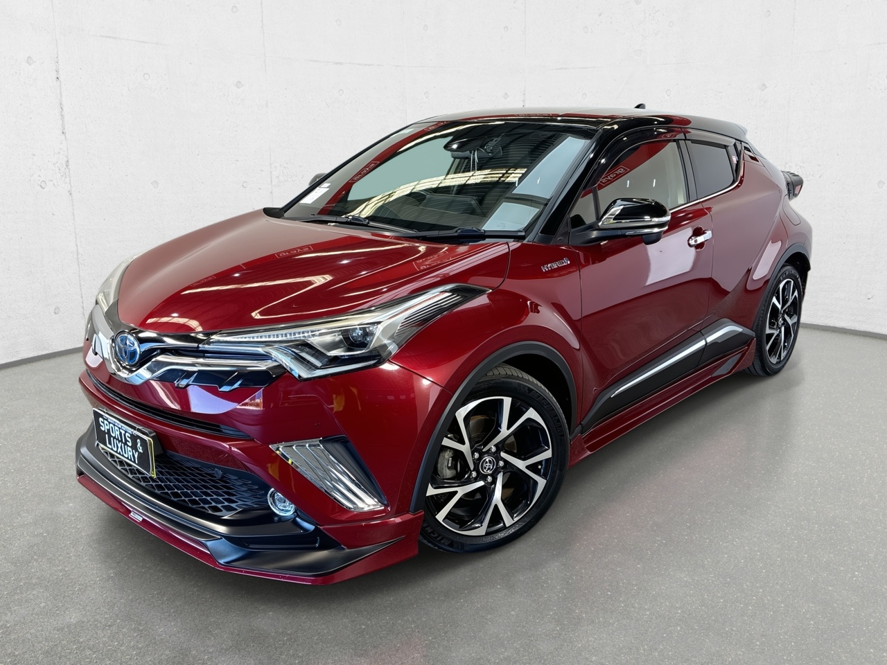 2018 Toyota C-HR CVT Hatchback Import