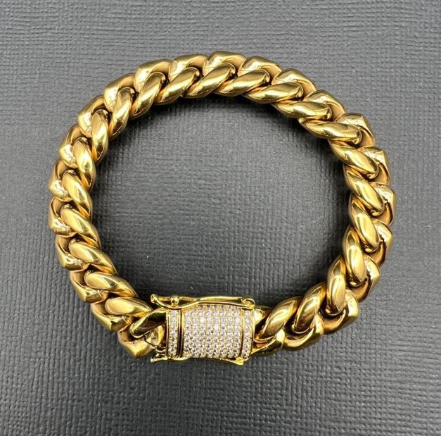18K Gold-Filled Cuban Bracelet with Simulated Diamond Clasp - 19cm
