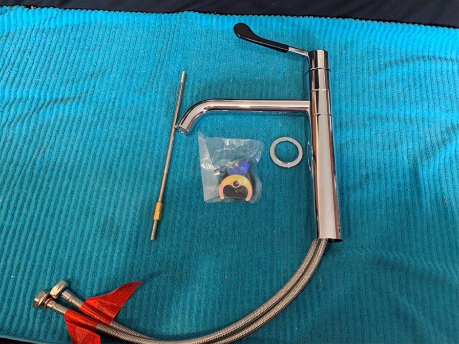 New in Box Dorf Hepburn Swivel Sink Mixer Tap, Brass - Quantity 1