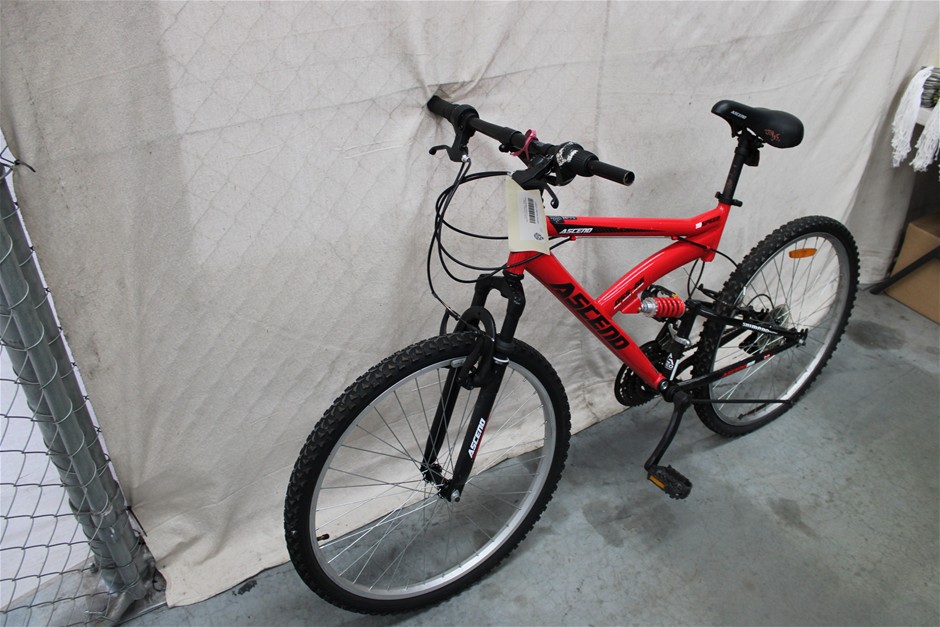 Ascend DSS-66 Red/Black Bicycle