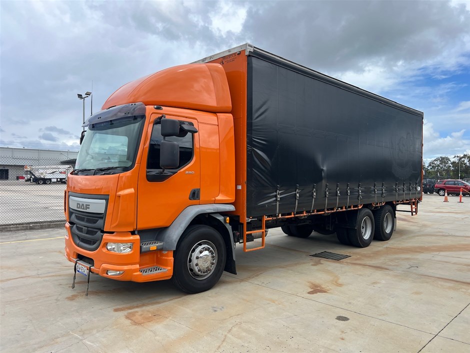 2017 DAF LF55 6 x 2 Curtainsider Rigid Truck