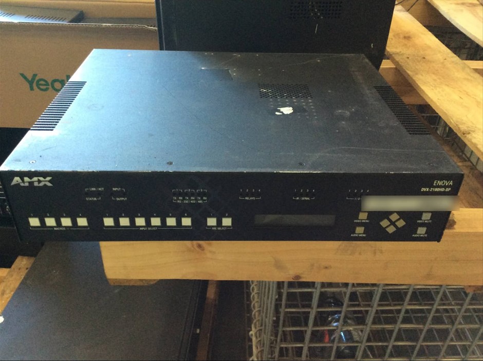 AMX Enova DVX-2100HD-SP Presentation Switcher