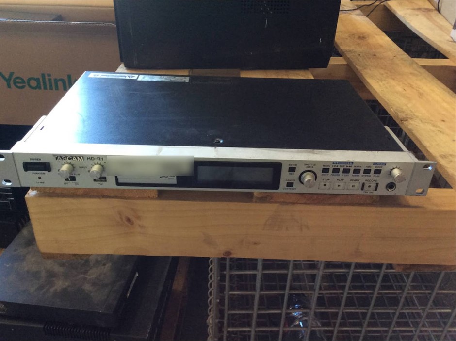 Tascam HD-R1 Rackmount Digital Audio Recorder