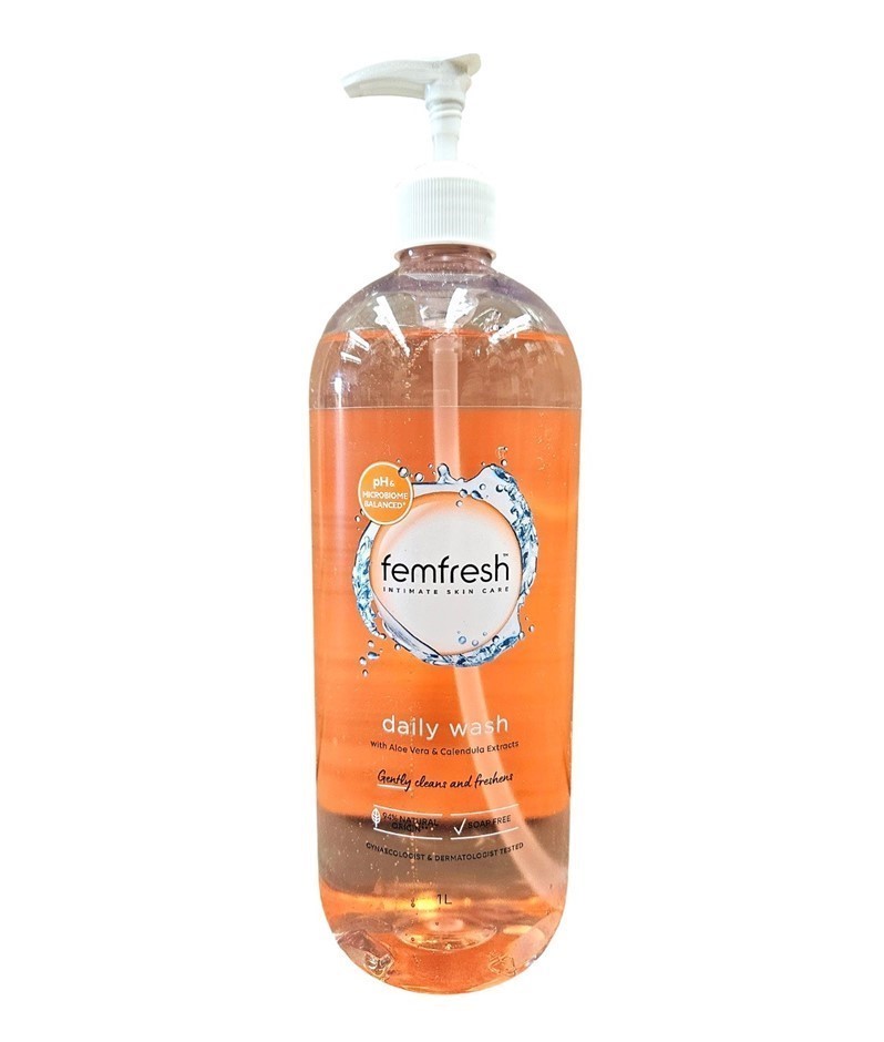 2 x FEMFRESH Intimate Skin Care Daily Wash, 1L. N.B: 2 x pumps are missing.