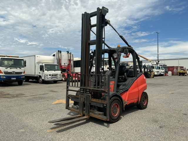 Linde H45 Counterbalance Forklift