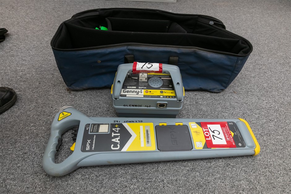 Radio Detection Underground Service Locator with Carry Case and Cables