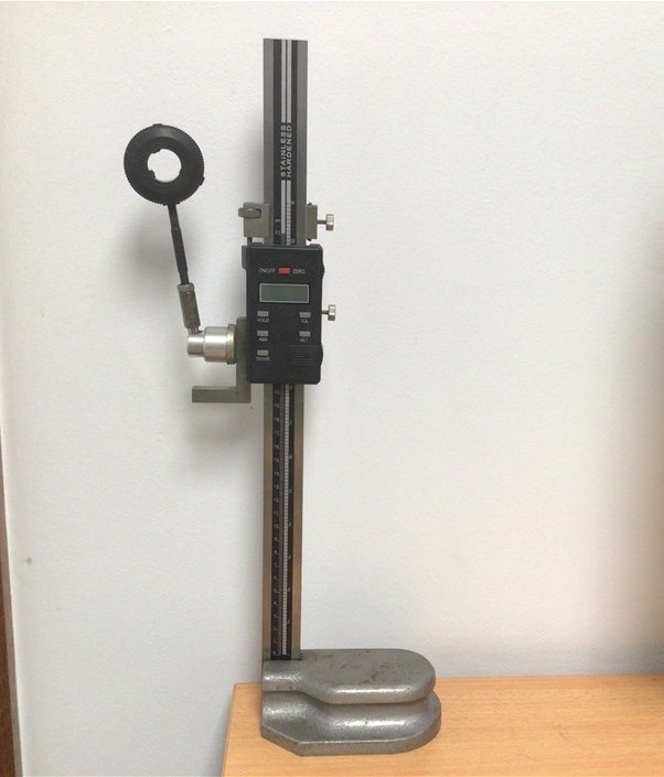 <p>Digital Height Gauge</p>