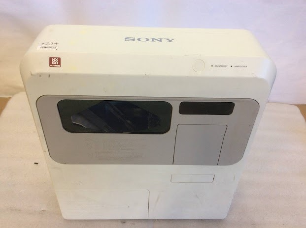 Sony VPL-SW535C LCD Projector