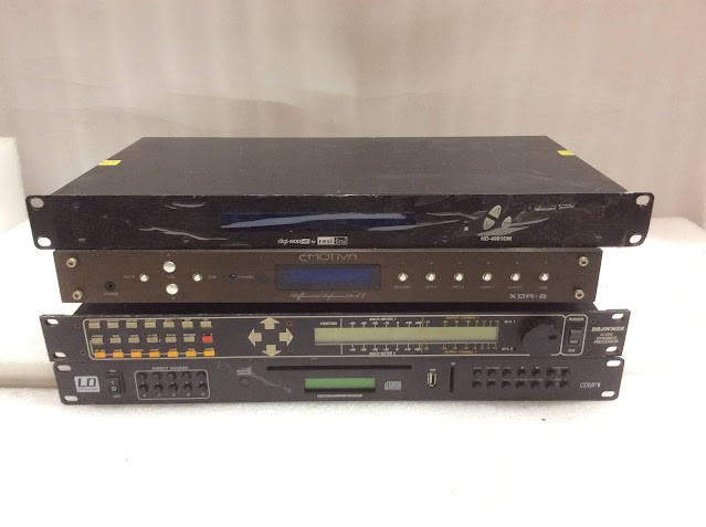 Digital-to-Analog Converter+ Processor + Multimedia Player+Modulator