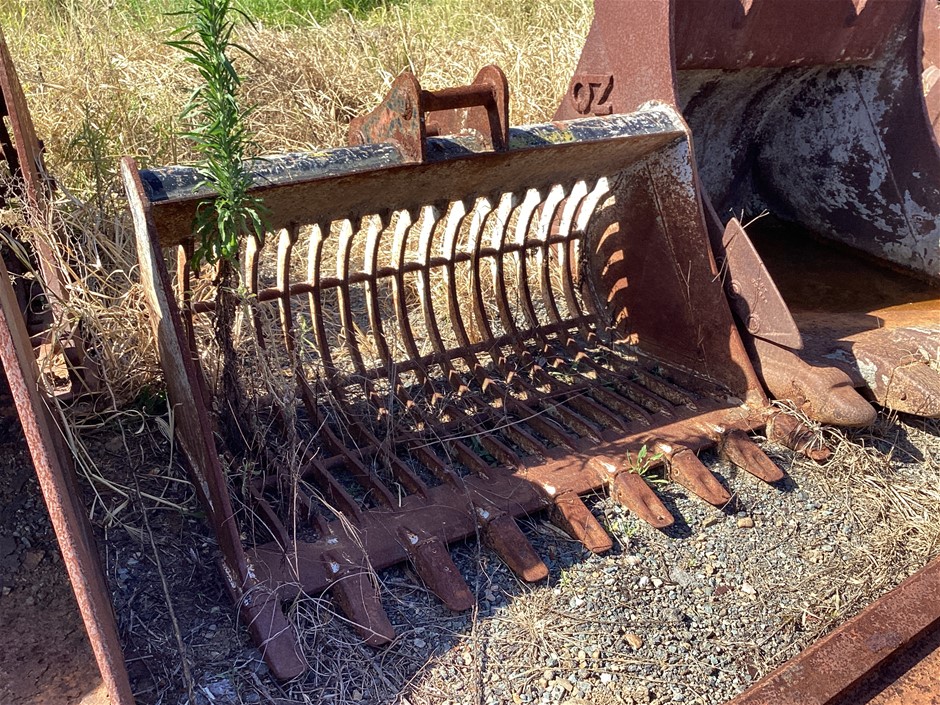 Hydraulic Excavator Skeleton Bucket