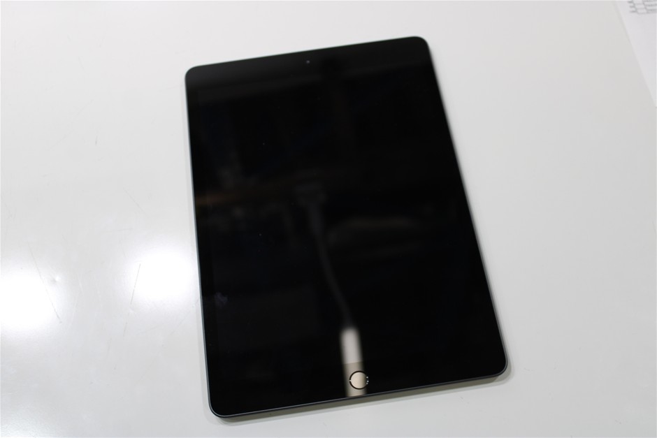 APPLE IPAD 8TH GEN A2270