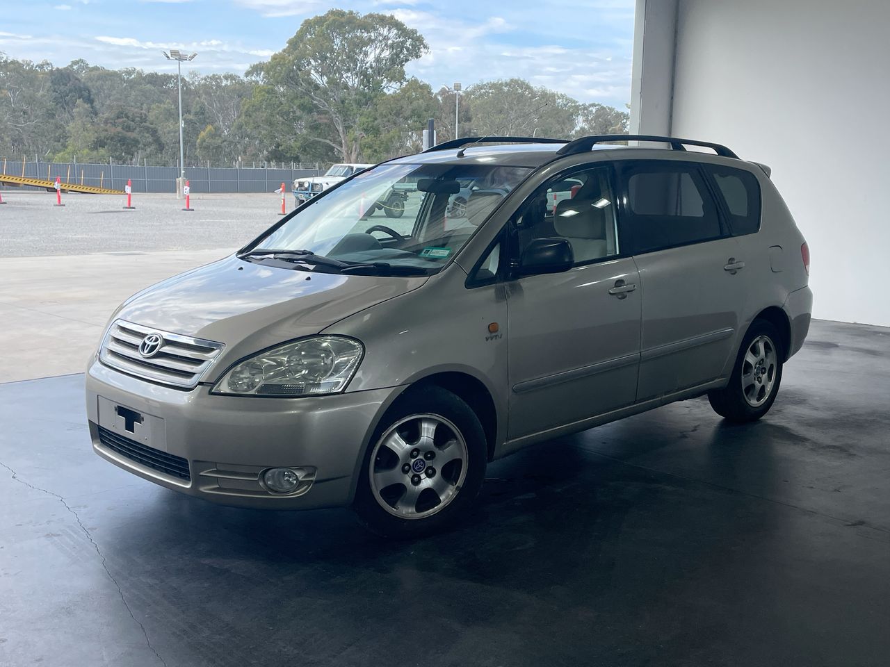 2003 Toyota Avensis VERSO ULTIMA ACM20R Automatic 7 Seats People Mover