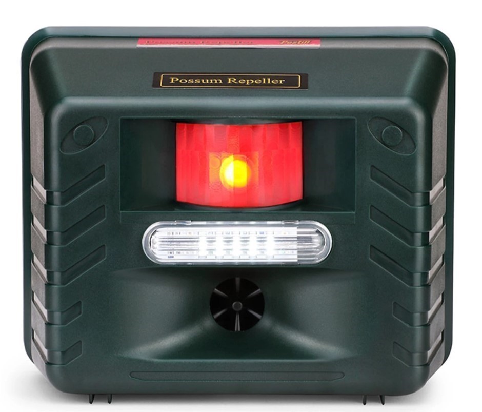 PESTILL Possum Repeller, Black