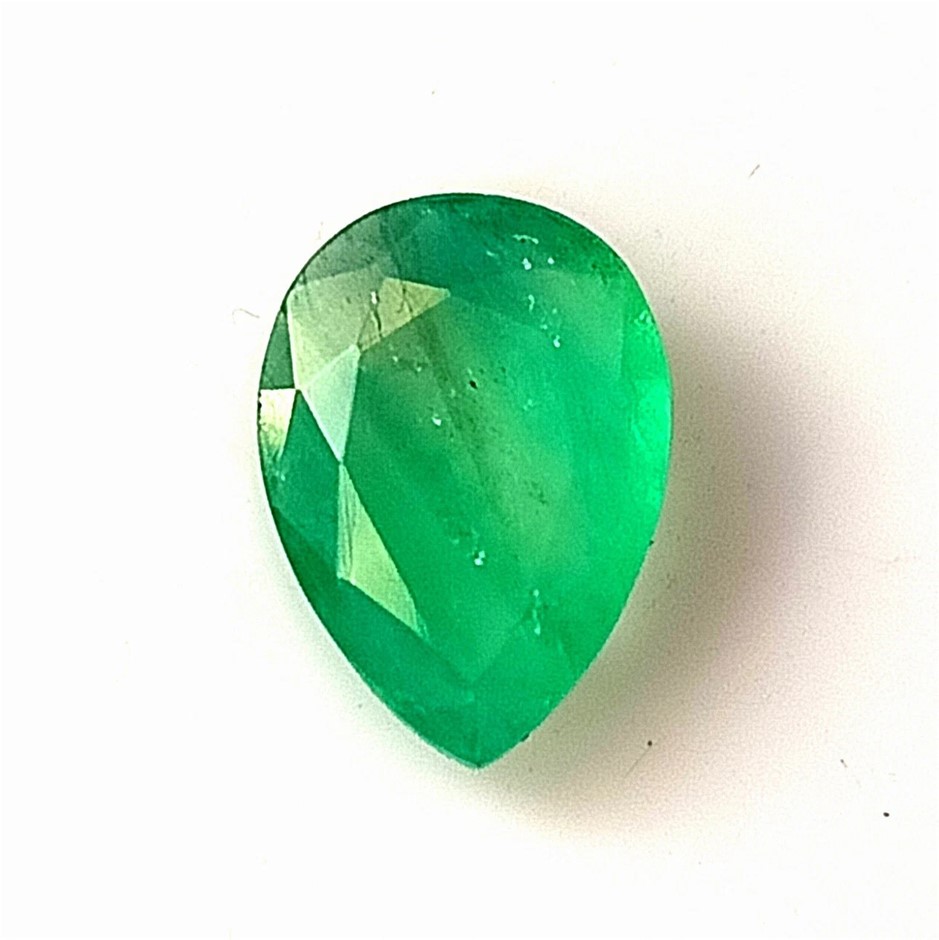 2.47ct Natural Pear Cut Green Emerald Gemstone