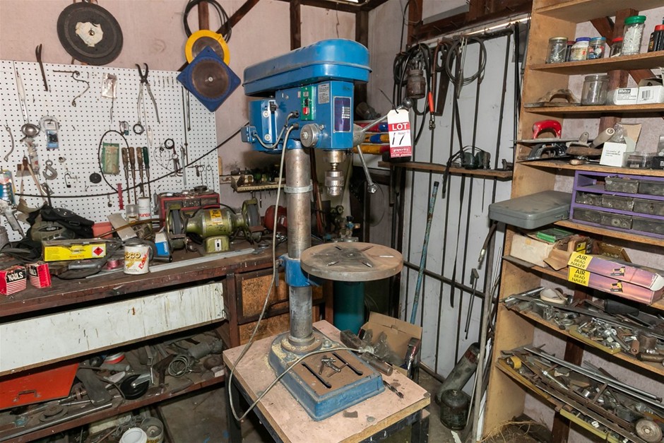 Centurian CF-16 Bench Drill Press with Stand