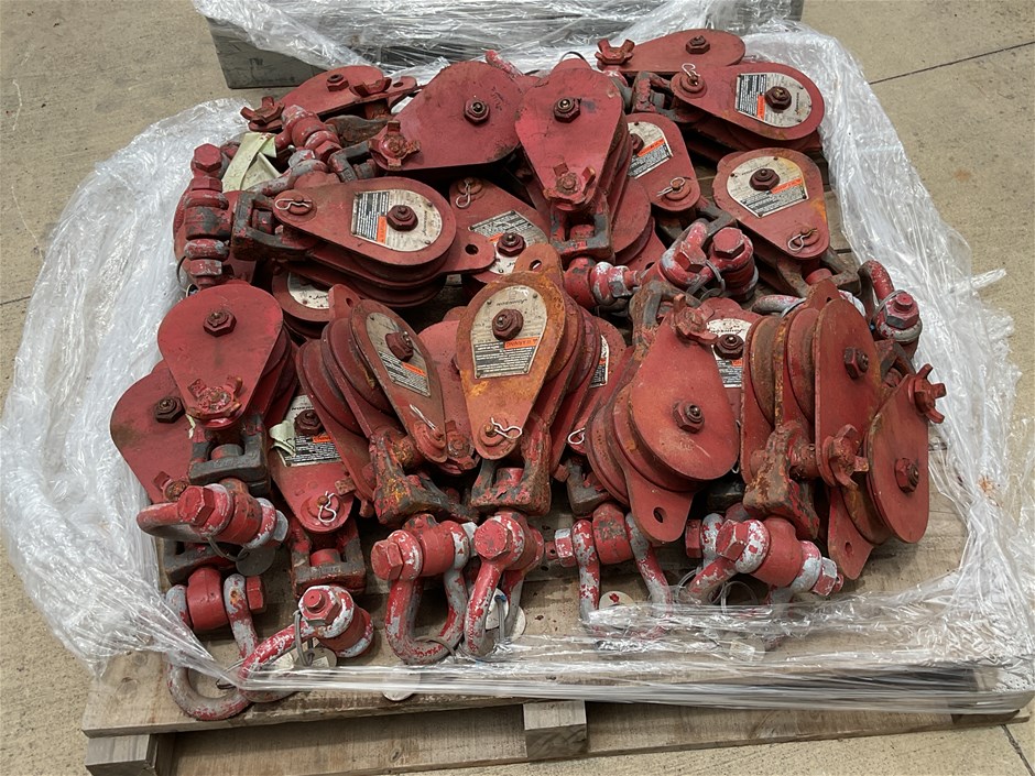 Qty Johnson Double Snatch Block Pulleys With Shackles x 1 Pallet ...