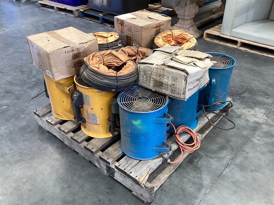 <p>Extraction Fans x8 and Ducting</p>