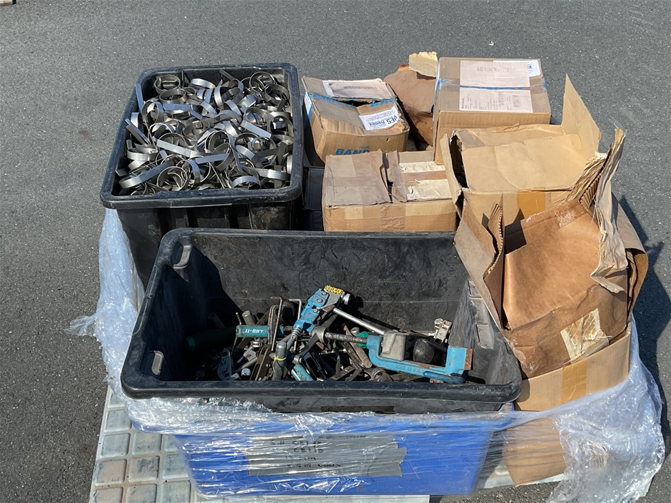 Qty Band-It Stainless Steel Preformed Band Clamps & Sundries x 1 Pallet