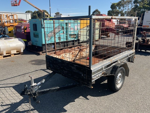 <p>Single Axle Box Trailer</p>