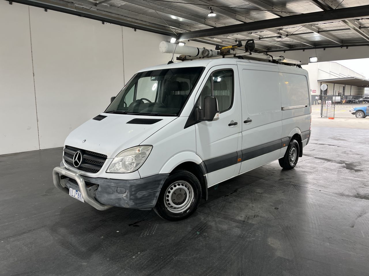 Mercedes Benz Sprinter 316 CDI MWB L/ROOF Turbo Diesel Automatic Van