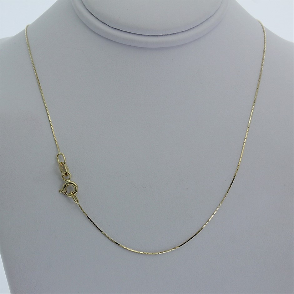 Genuine Italian 9 Karat yellow Gold 50 cm fine chain necklace