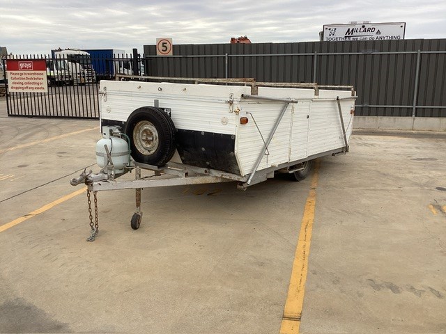 Wartz Trailers Sunwagon Caravan