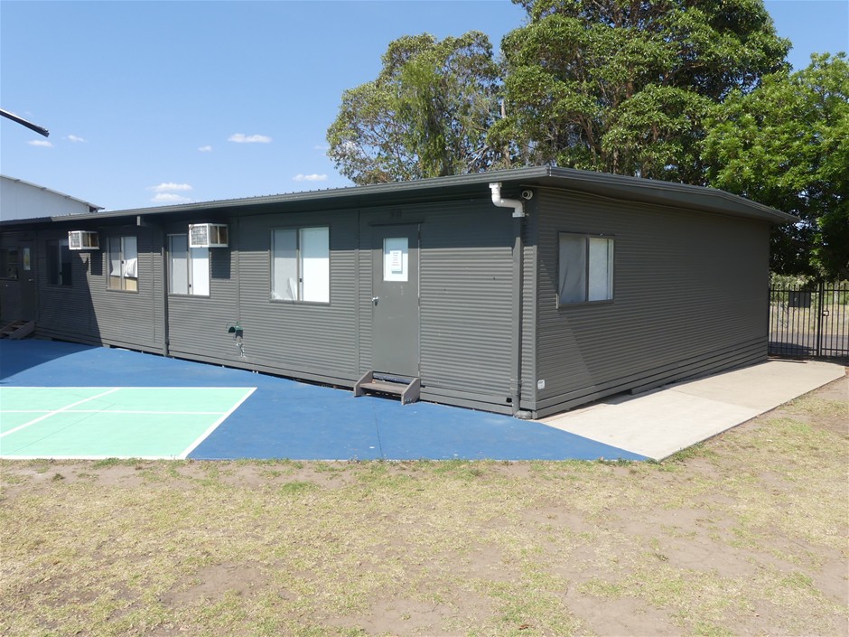 Unreserved Demountable School Buildings