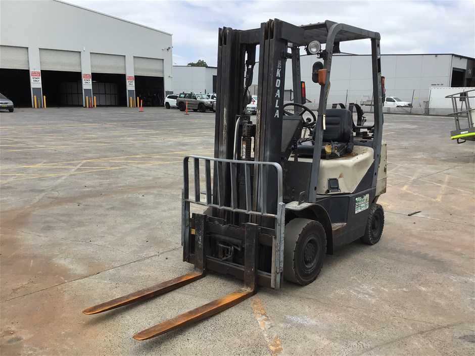 Crown CG18S-2 Counterbalance Forklift