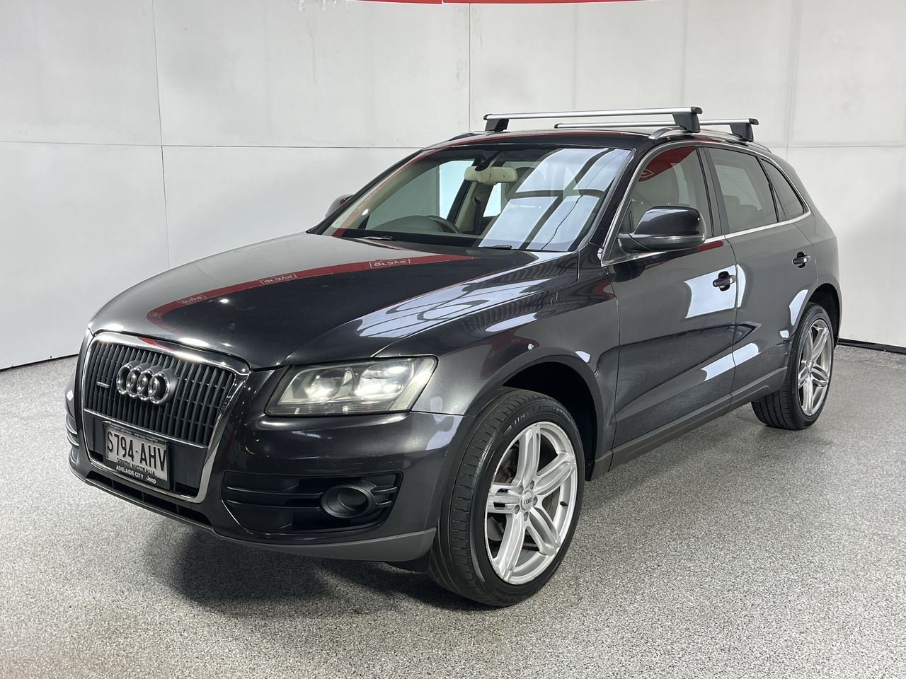 2010 Audi Q5 2.0 TDI Quattro 8R Turbo Diesel Automatic Wagon